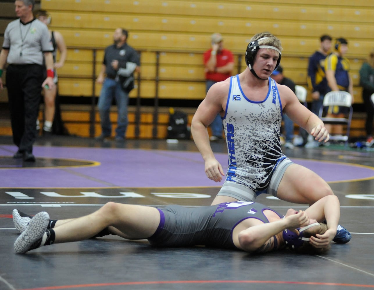 PHOTOS: GMVWA Holiday Wrestling Tournament