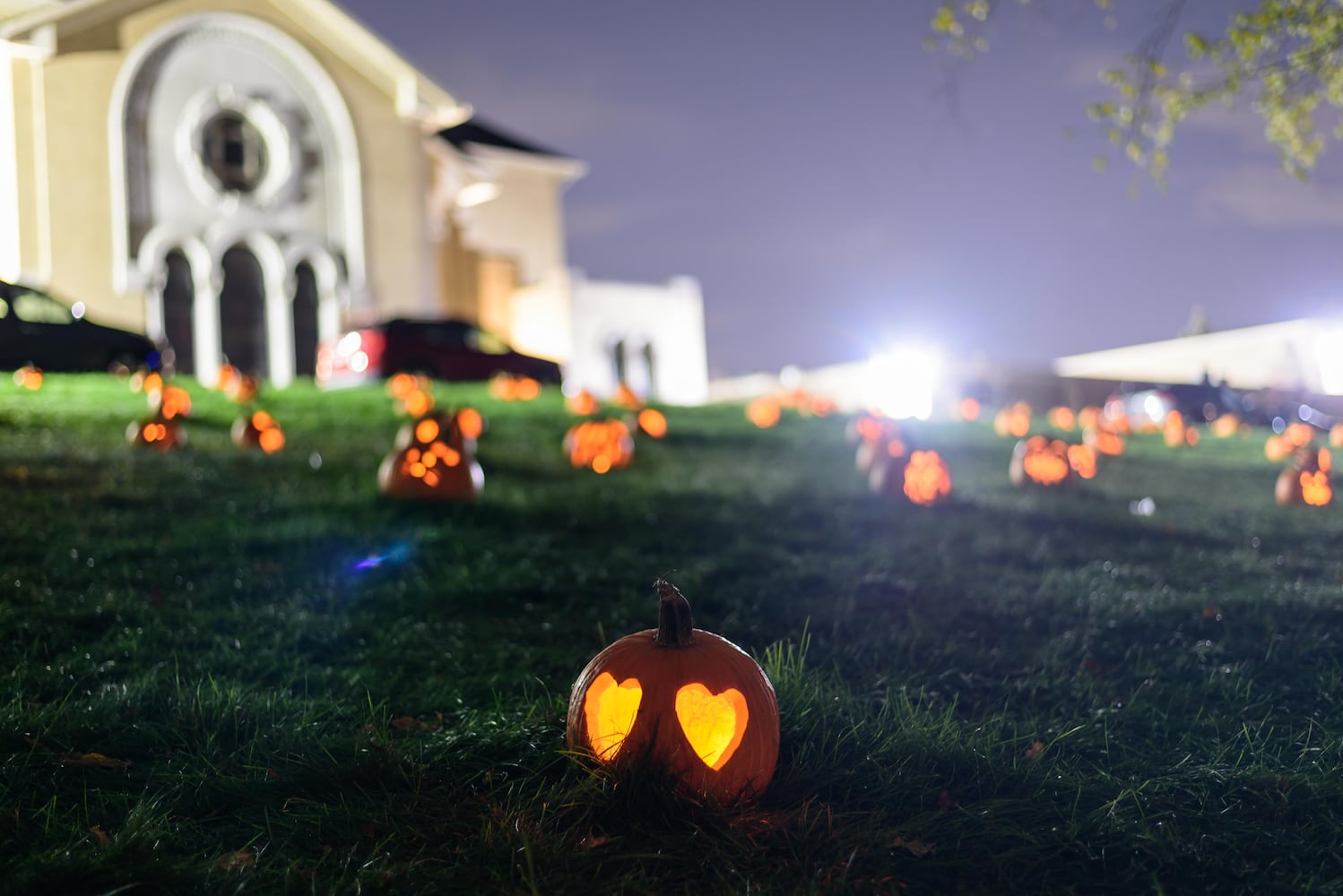 PHOTOS: The 30th annual Stoddard Avenue Pumpkin Glow