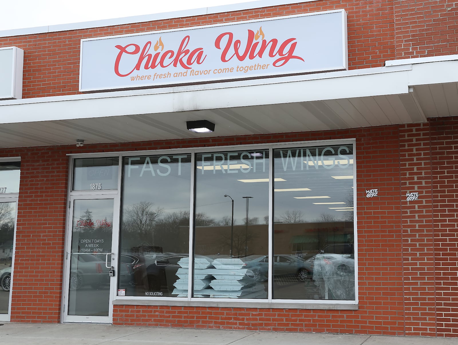 Chicka Wing on South Limestone Street in Springfield. BILL LACKEY/STAFF