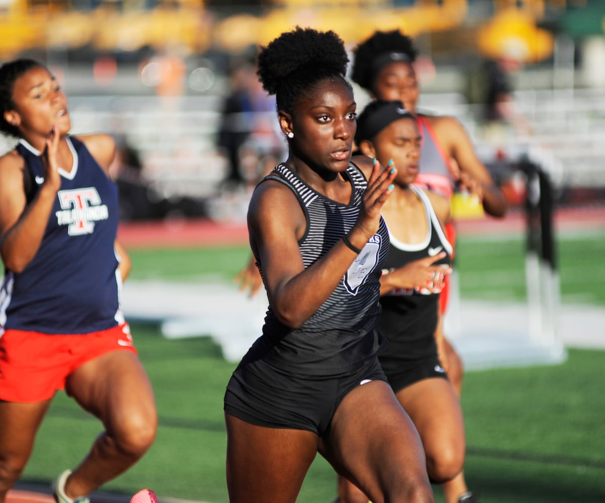 Photo gallery: D-I regional track and field at Wayne