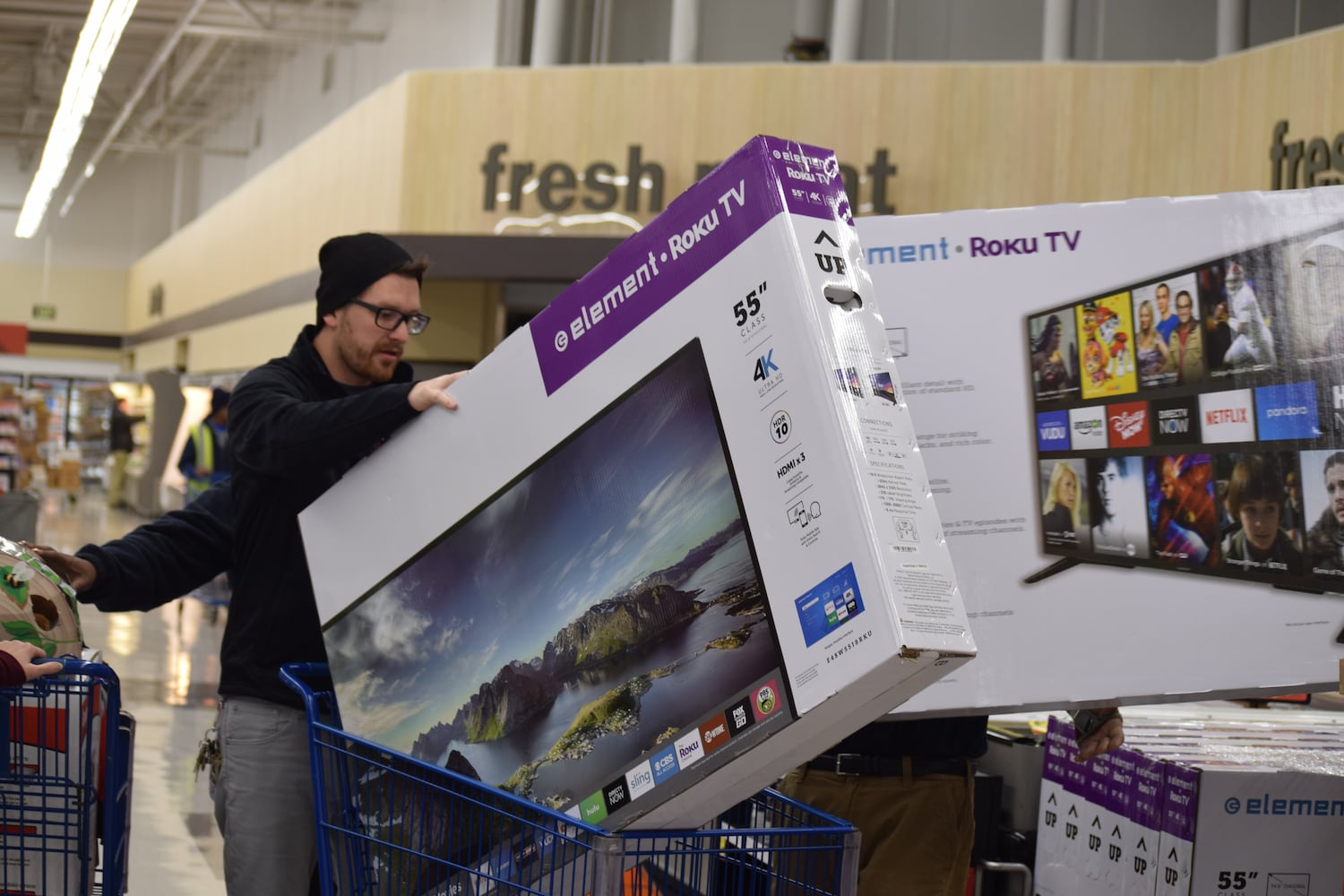 PHOTOS: Did we spot you Thanksgiving shopping today?