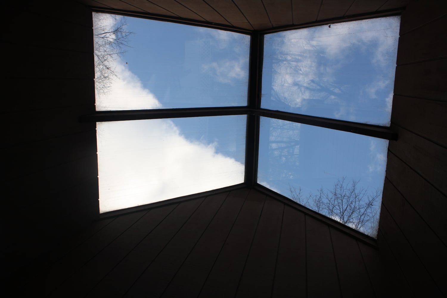 PHOTOS: Underground home hidden in Centerville community