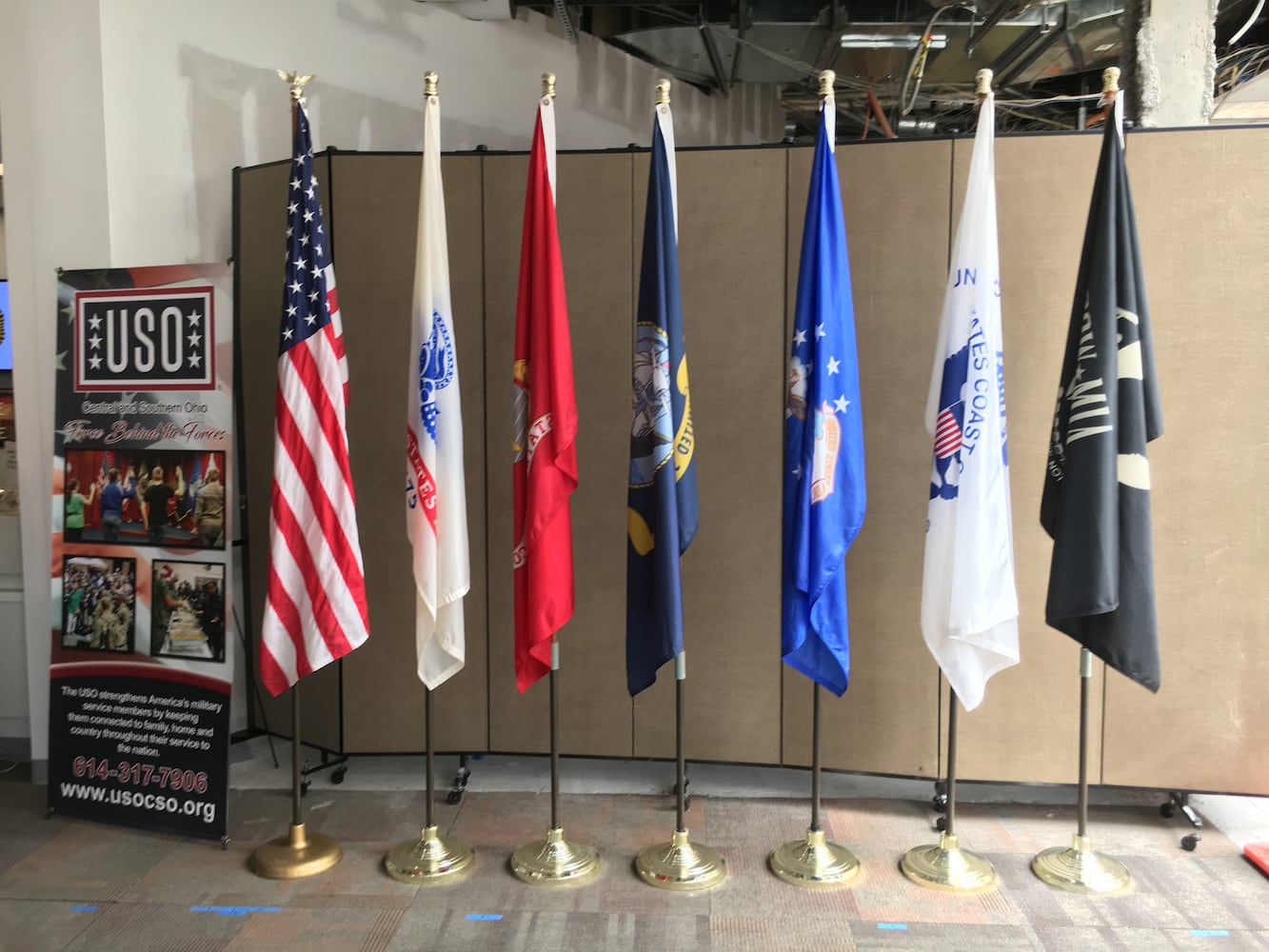 New USO center opens at Dayton Airport