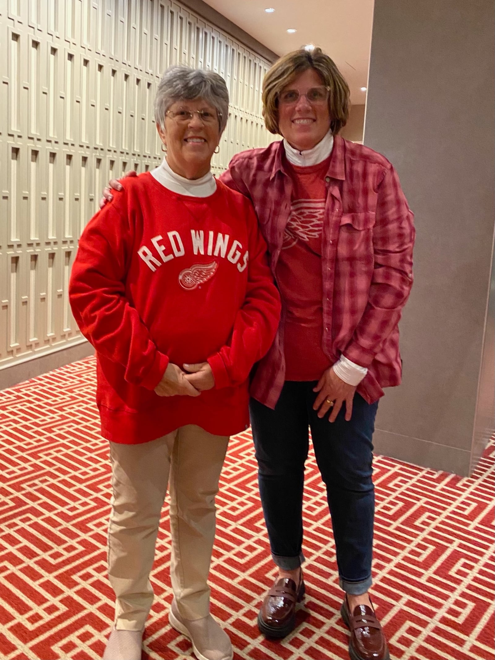 Jim Katcavage’s sister-in-law Pat  (Lozan) Katcavage – who graduate from Julienne High, lived in Dayton most of her life abd was married 53 years to Jim’s late brother Bob, who also played at UD – with her daughter Karen, one of the most-celebrated girl athletes  at Chamade Julienne  High, who then played softball at the University of Michigan. They live in Michigan now, but will be part of the Giants festivities in New York this coming weekend. CONTRIBUTED