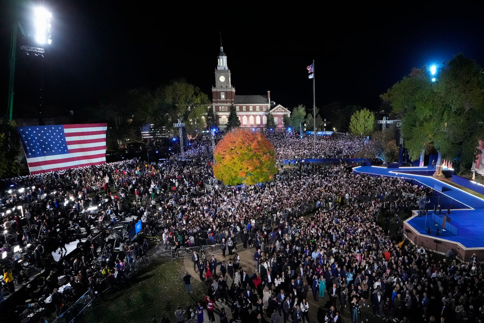 Supporters of Democratic presidential nominee Vice President Kamala Harris attend an election night campaign watch party Tuesday, Nov. 5, 2024, on the campus of Howard University in Washington.(AP Photo/David J. Phillip)