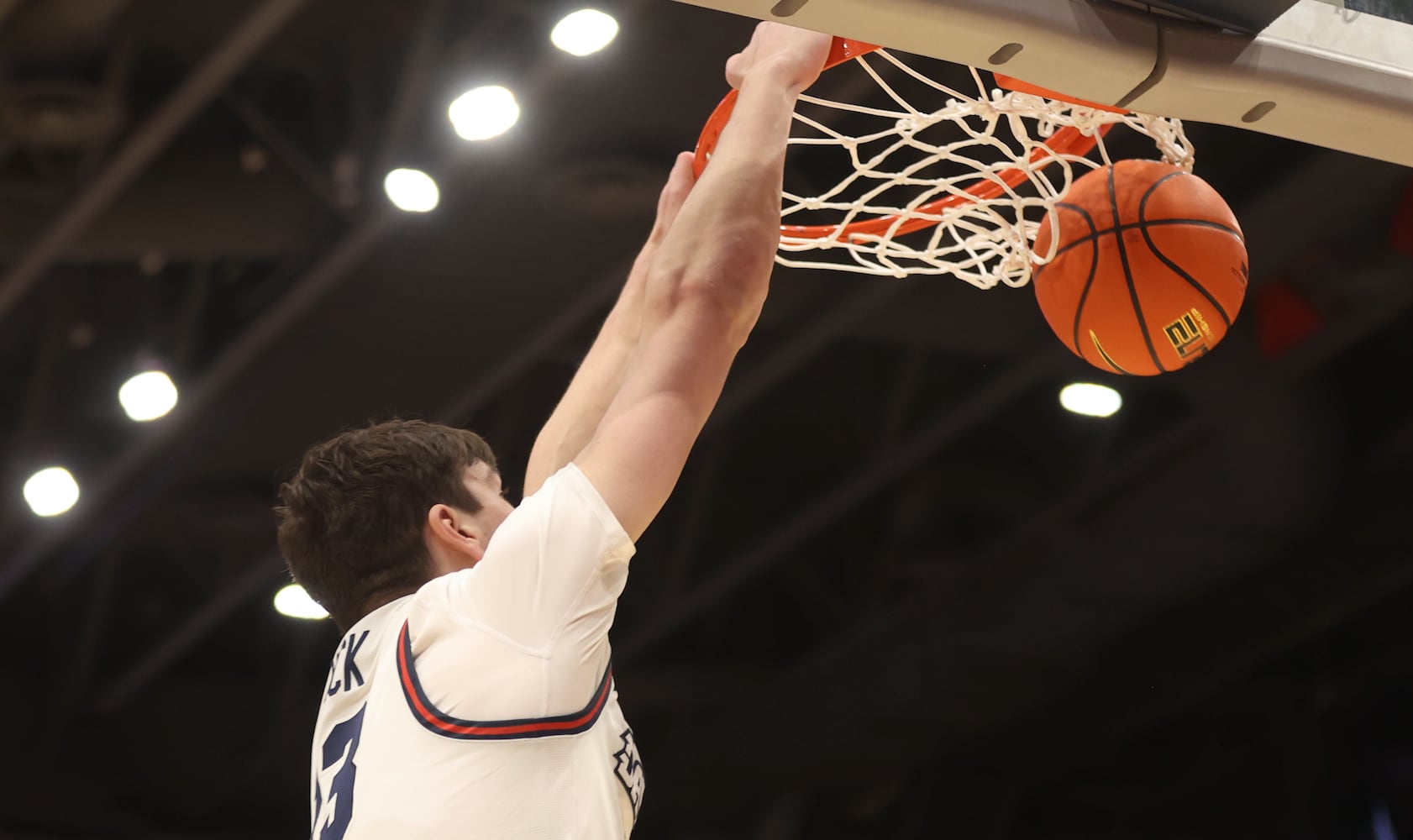 Dayton vs. SIUE