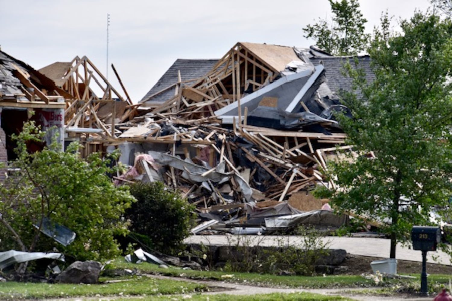 PHOTOS: Daylight reveals widespread damage from Monday storms