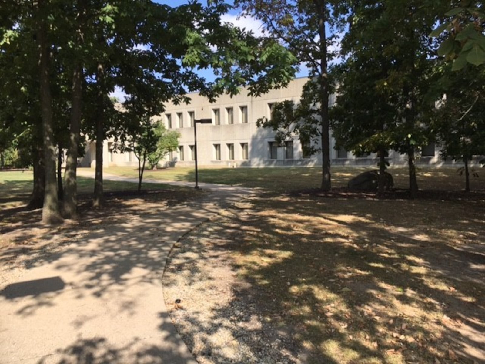 A building on the LexisNexis campus in Miami Twp. A CBRE "for sale" sign was in front of it Sept. 27. THOMAS GNAU/STAFF