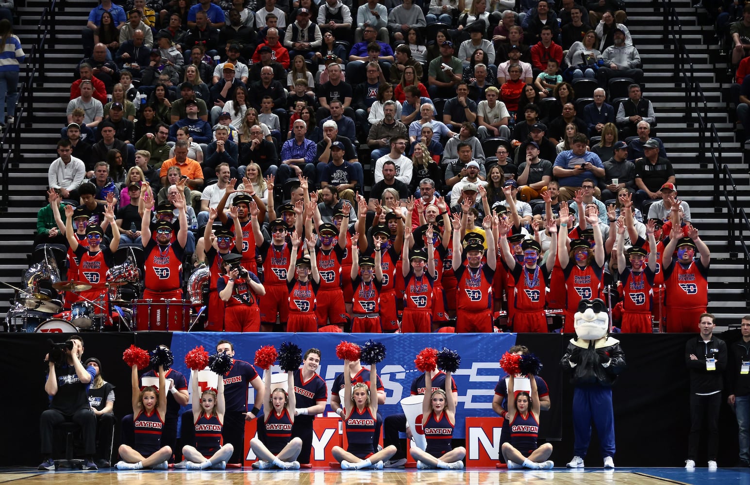 Dayton vs. Arizona