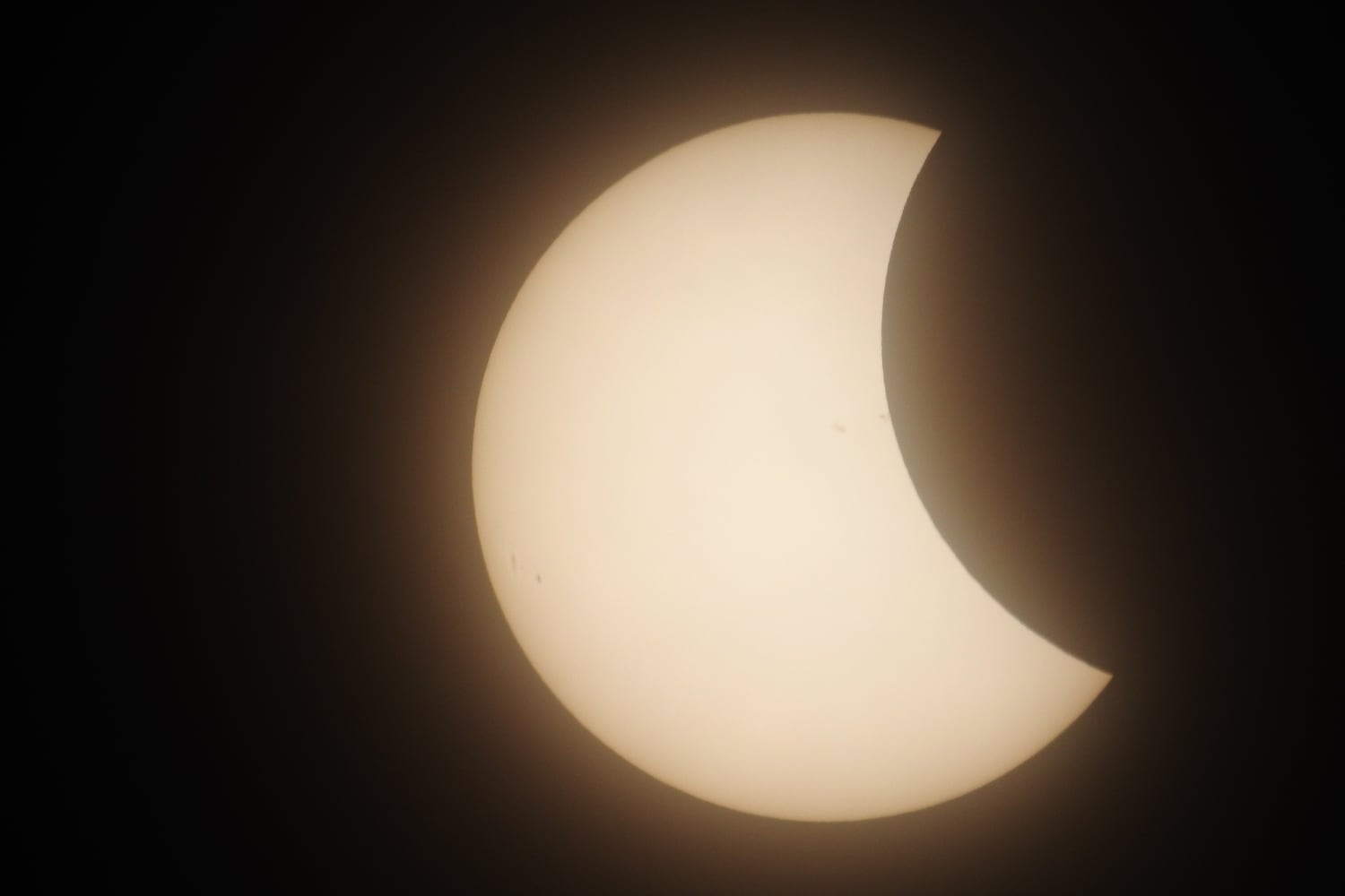 PHOTOS: The solar eclipse in the Miami Valley