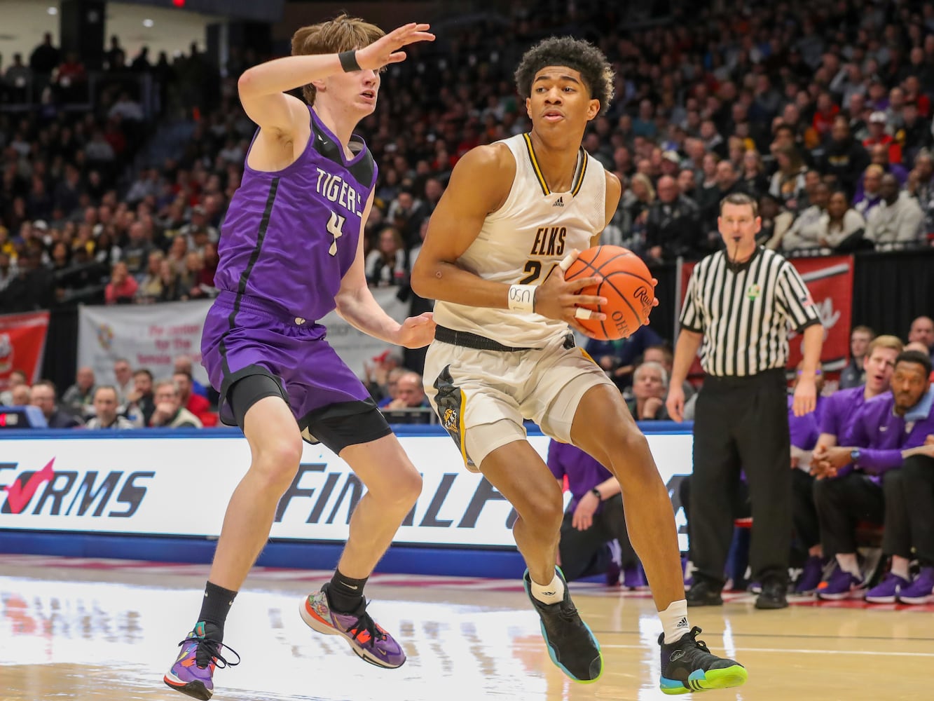 Centerville basketball Division I state semifinal 2023