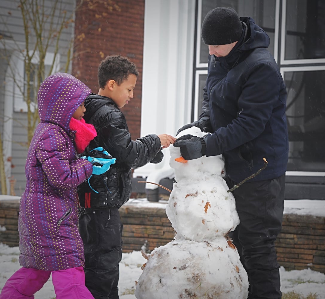 PHOTOS: First heavy snowfall of the season hits the Miami Valley