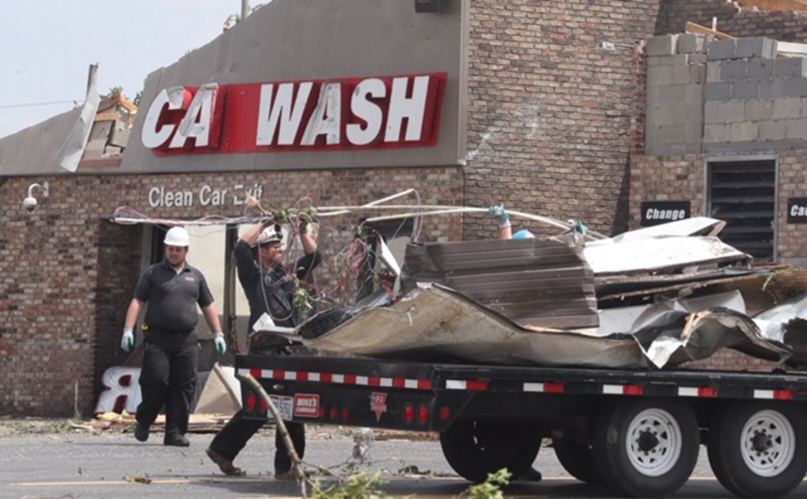 PHOTOS: Daylight reveals widespread damage from Monday storms