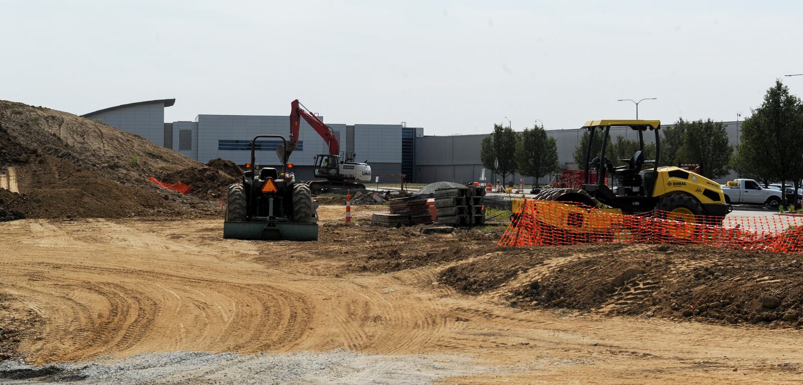 Construction of the $182 million new NASIC (National Air and Space Intelligence Center) continues, as seen in this recent photo contributed by the Air Force.