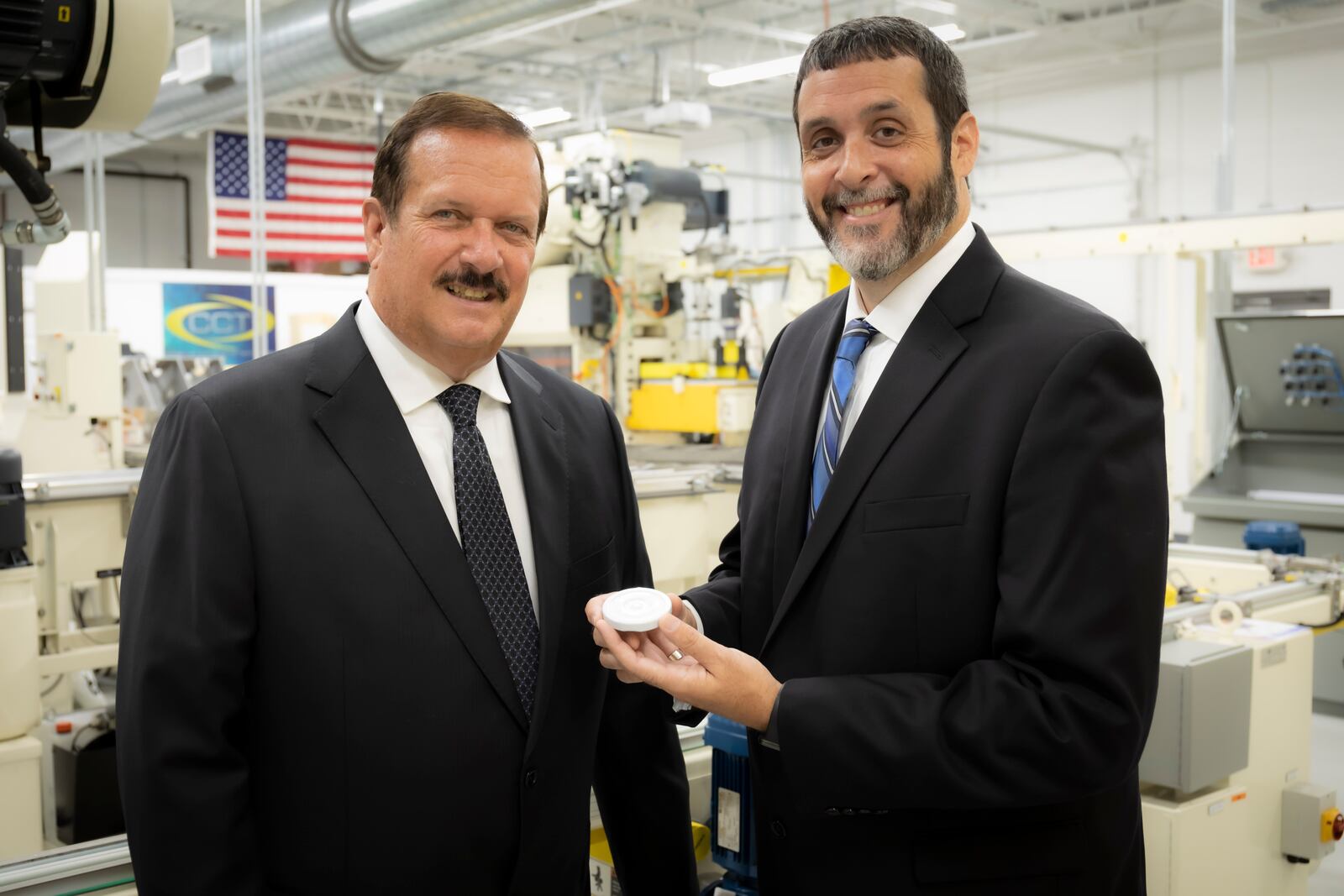 Jim Bach (left) and Brandon Bach (right) are a father-son duo revolutionizing the packaging industry with their new invention that makes jar opening easy for everyone– the EEASY Lid.