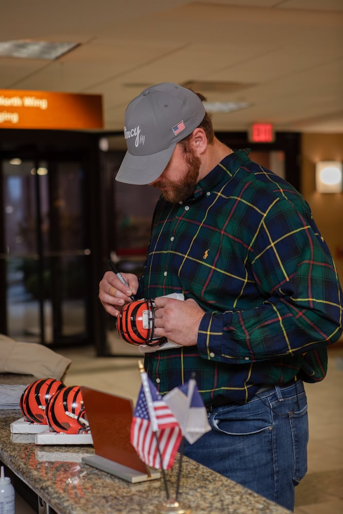 Ted Karras visits Kettering Health Hamilton