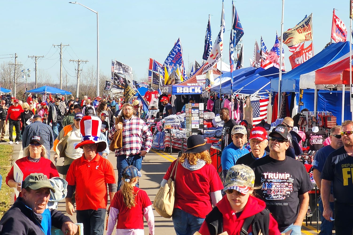 110722 Trump rally