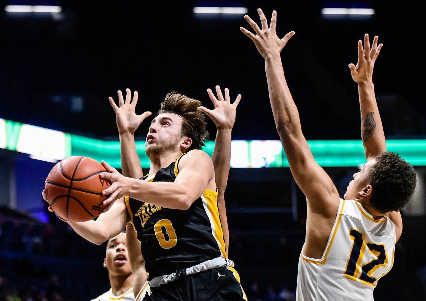 Centerville advances with win over Springfield in D1 Regional basketball semifinal