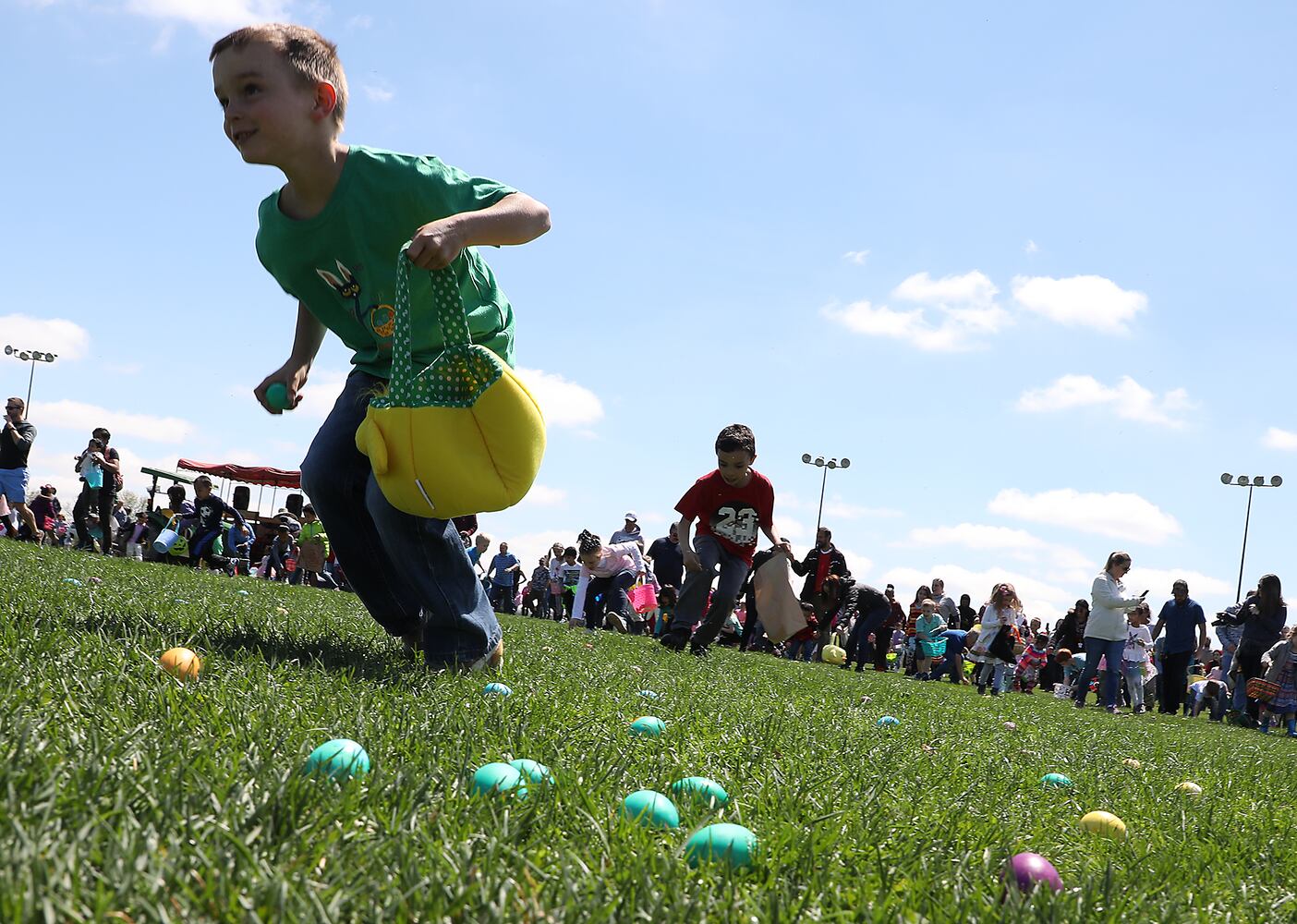 PHOTOS - Young's 37th Annual Easter Egg Hunt