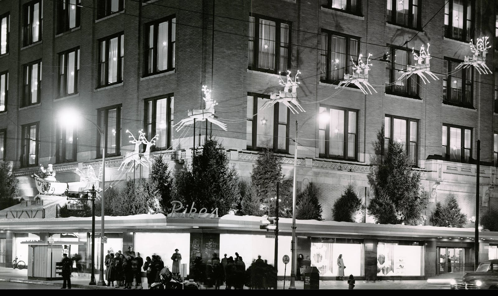 Visitors take in the windows of Rike's department store in 1952.  Frederik Rike, owner of the Rike-Kumler Co., moved the Christmas window displays from New York City to downtown Dayton in 1945. DAYTON DAILY NEWS / WRIGHT STATE UNIVERSITY SPECIAL COLLECTIONS