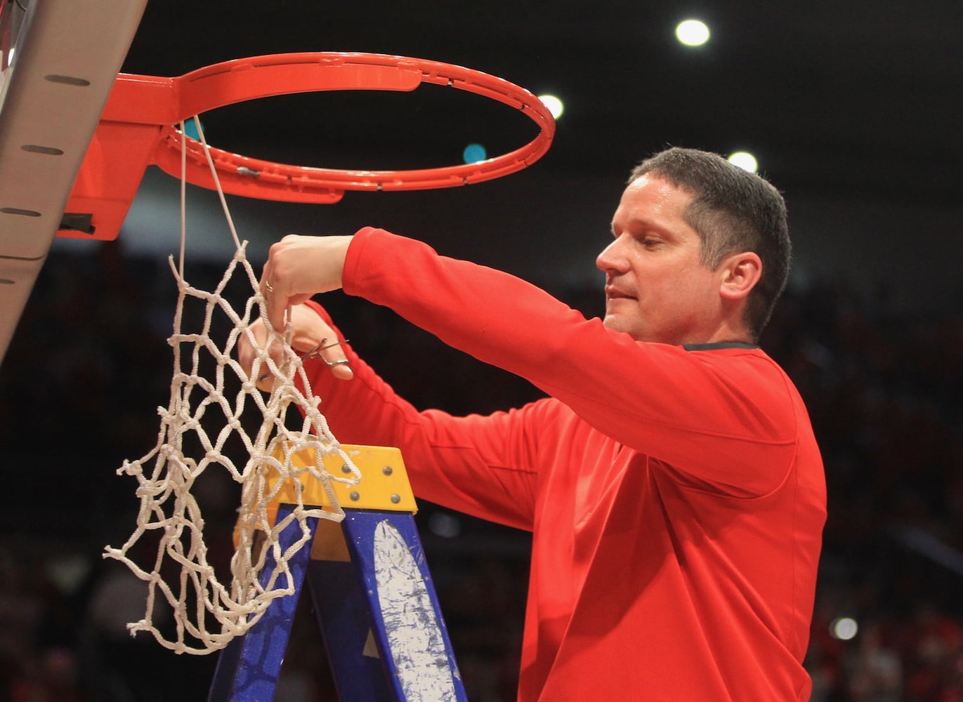 Photos: Dayton Flyers celebrate record-breaking 29th victory