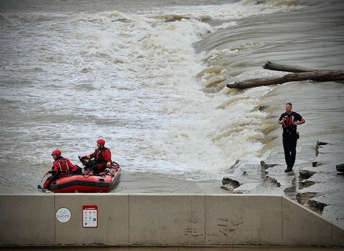 Water rescue resumes in Great Miami