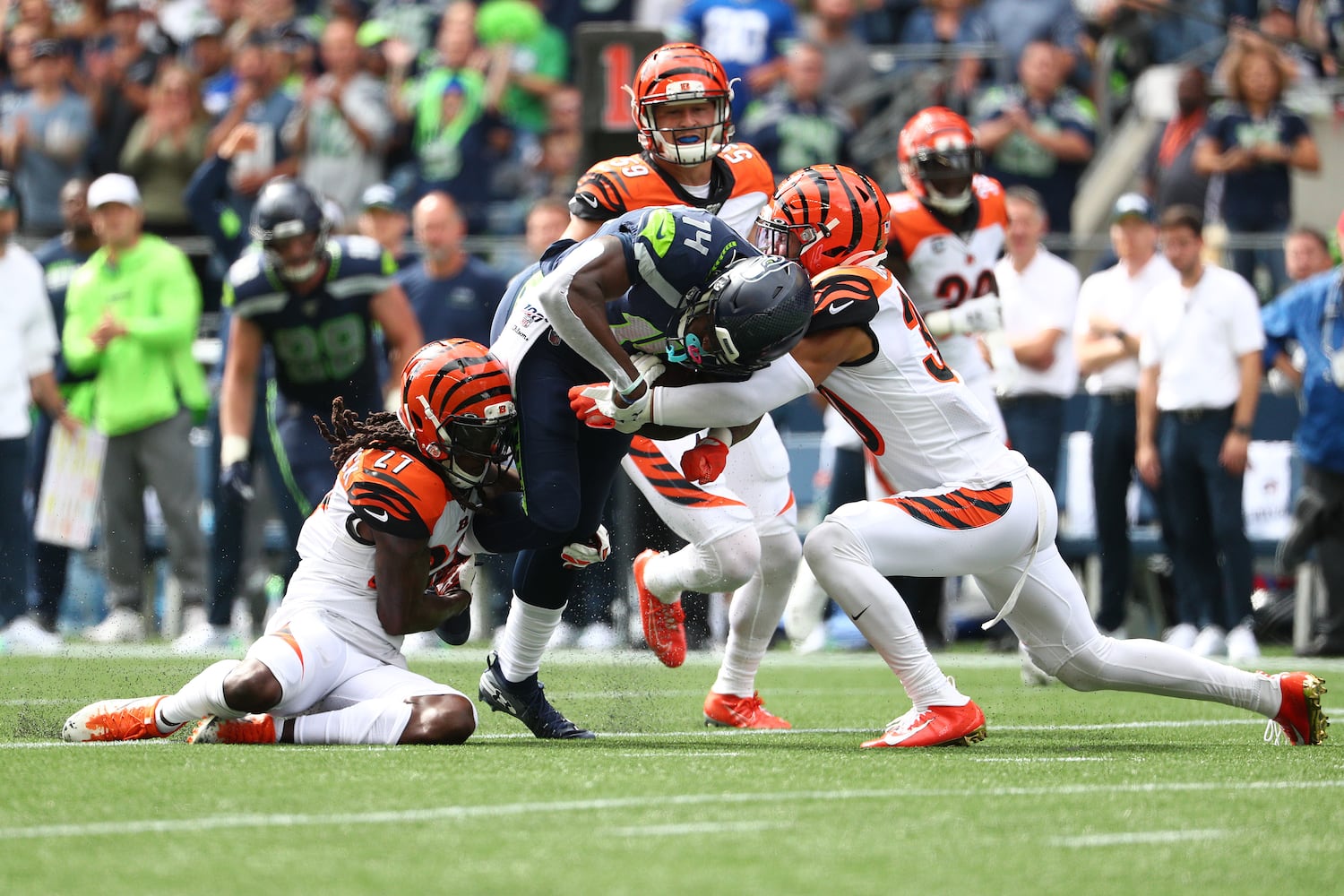 PHOTOS: Cincinnati Bengals lose season opener to Seattle Seahawks