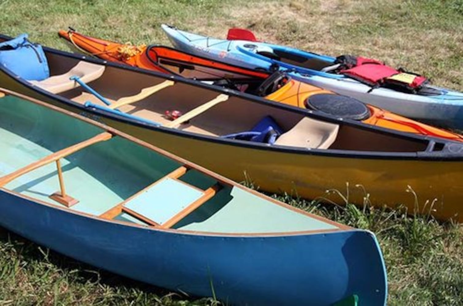 Kayak race on the Great Miami