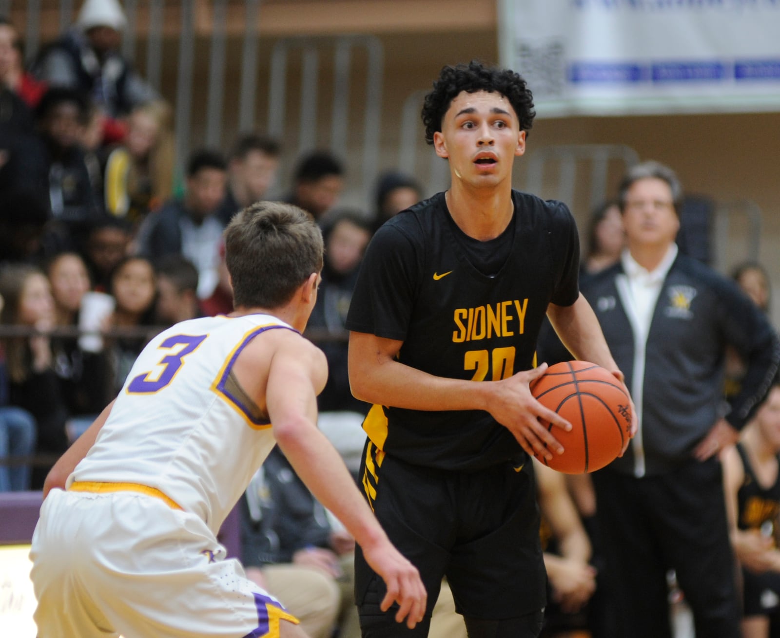 Sidney senior Andre Gordon. MARC PENDLETON / STAFF