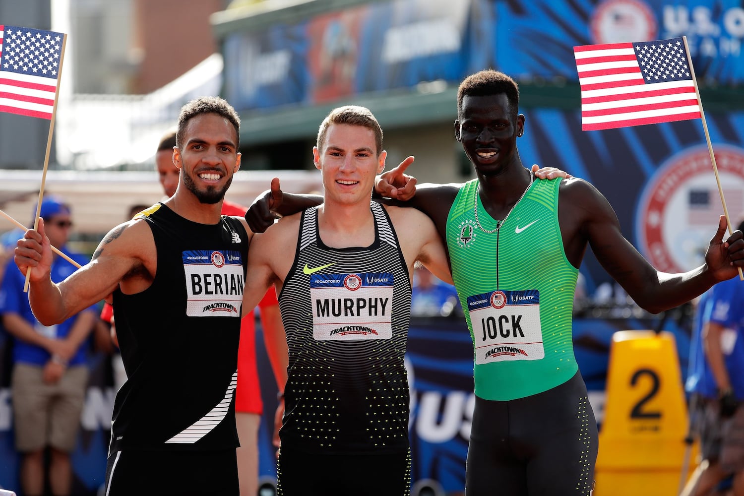 Murphy leads U.S. middle distance charge