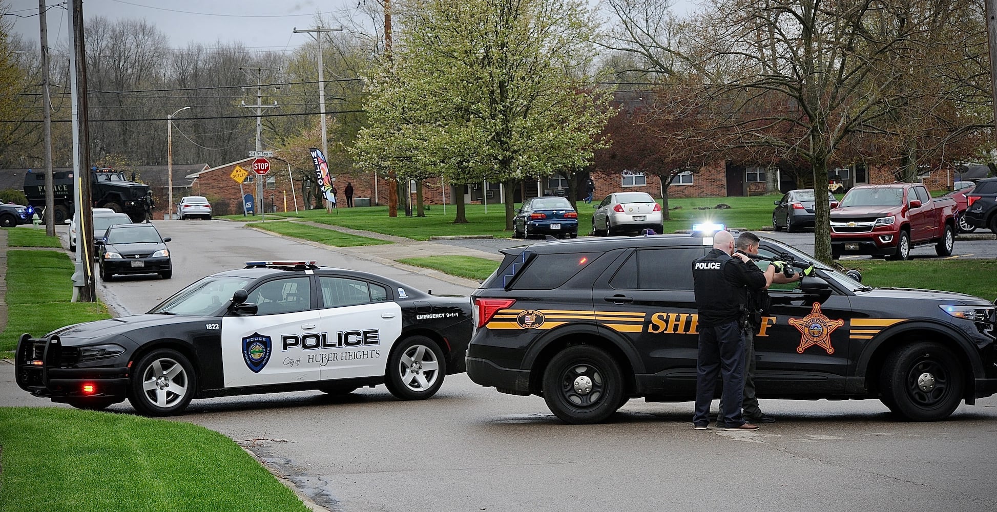 PHOTOS: SWAT standoff in Fairborn