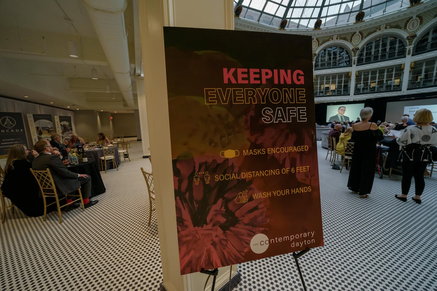 PHOTOS: The Contemporary Dayton’s 27th Annual Live Art Auction at the Dayton Arcade