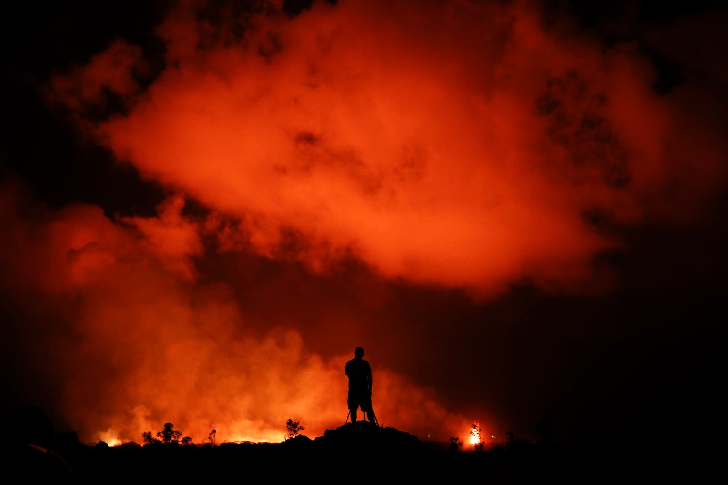 Hawaii volcano erupts