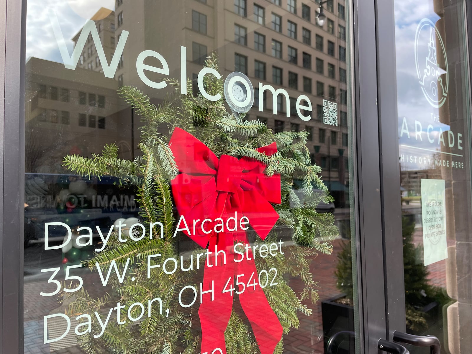 Vendors were busy setting up Wednesday, Dec. 6 for the kick off of Holly Days at the Arcade. NATALIE JONES/STAFF