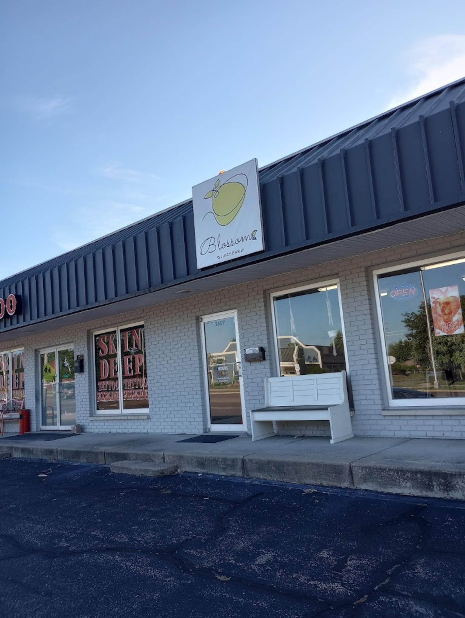 Blossom Juicy Bar, a bubble tea shop with multiple locations across the Dayton area, has opened its fifth location at 2607 Wilmington Pike (CONTRIBUTED PHOTO).