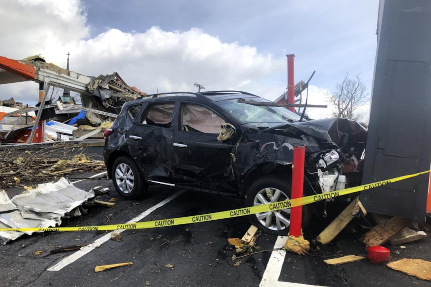 PHOTOS: Deadly tornadoes slam into Nashville, central Tennessee