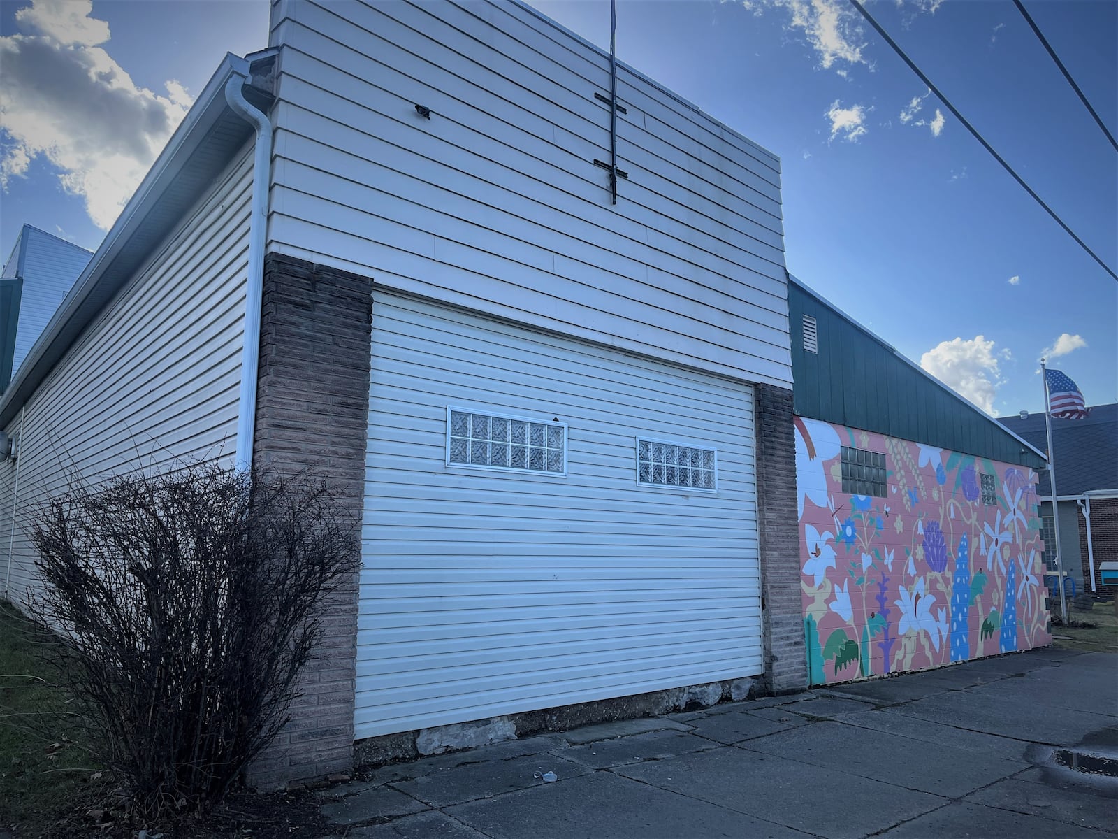 East End Community Services on Xenia Avenue in East Dayton. East End leaders say it is the "ugliest" building on Xenia Avenue. CORNELIUS FROLIK / STAFF