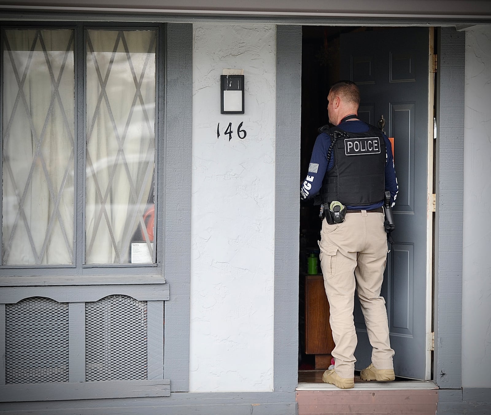 Police force guests at the Rodeway Inn, 185 Byers Road, Miamisburg, to pack up and leave Monday, Oct. 30, 2023. The city of Miamisburg got a court order to shutter the motel, citing drugs and crime. MARSHALL GORBY / STAFF