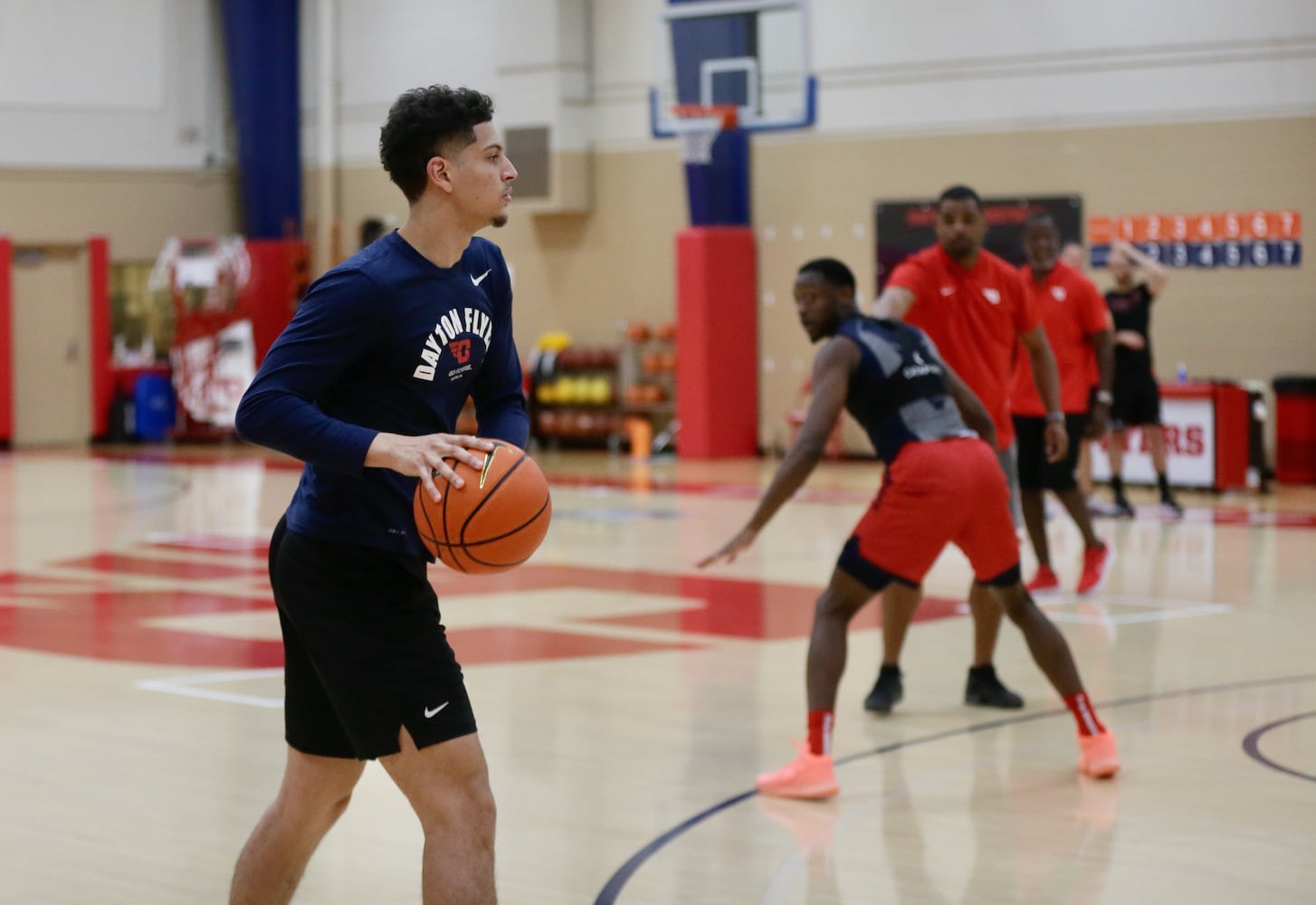 Dayton Flyers practice