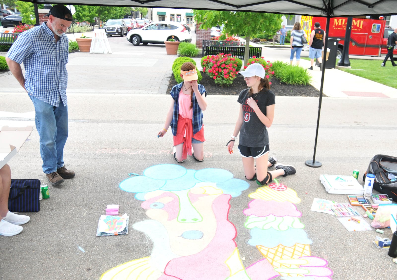 The family-friendly Spring Fest in the Burg community festival was held Friday, May 20 through Sunday, May 22, 2022 in Miamisburg. Guests enjoyed live music, food, a carnival and over 100 curated artisans. DAVID MOODIE/CONTRIBUTING PHOTOGRAPHER