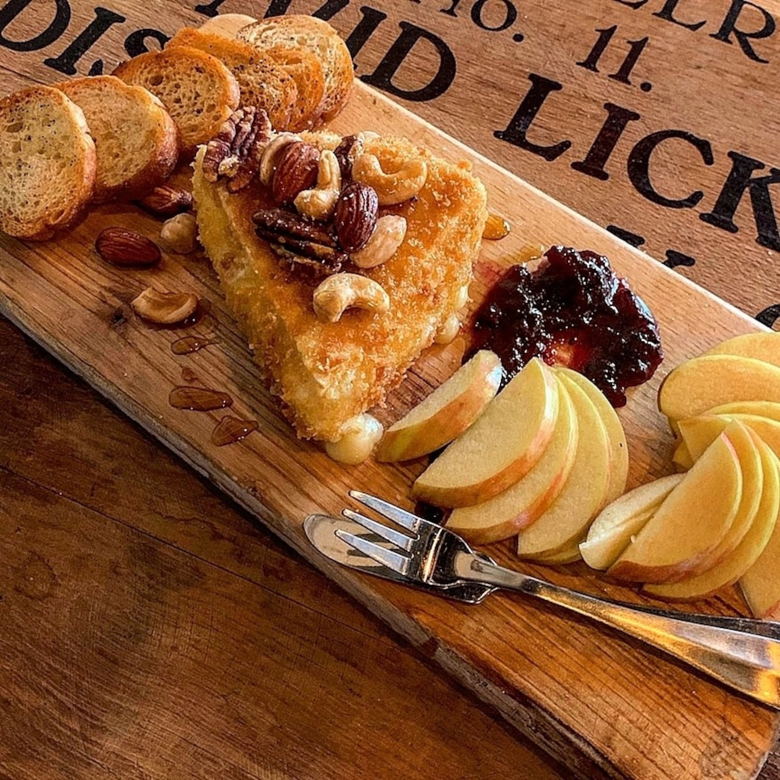 A fried brie board appetizer from Mudlick Tap House, whick will be serving brunch and dinner on Dec. 31, 2020. CONTRIBUTED