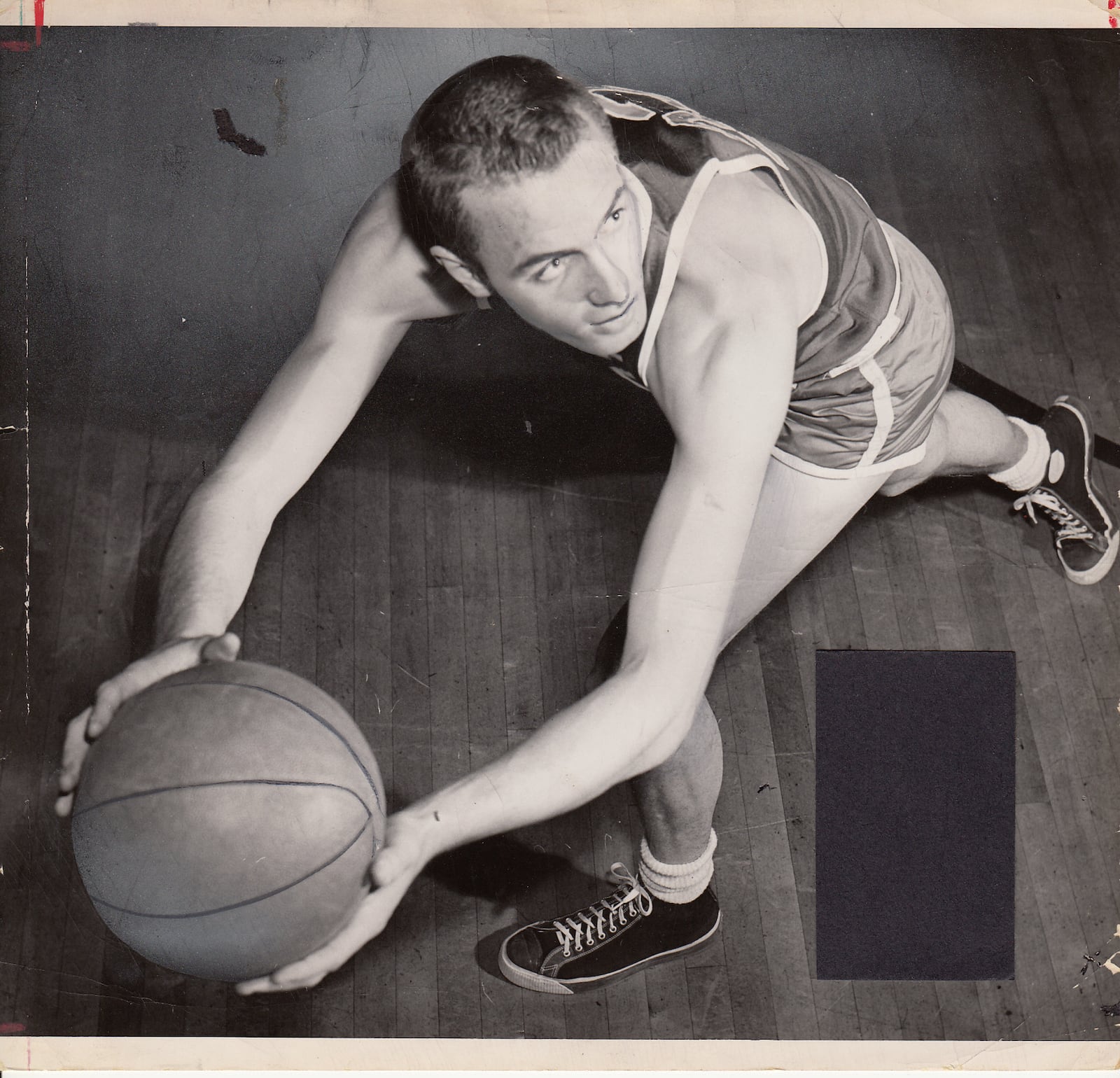 Don “Monk” Meineke was one of the greatest basketball players in University of Dayton history and the NBA’s first rookie of the year. Meineke was the cornerstone for coach Tom Blackburn’s program as it gained national acclaim in the early 1950s. He was a two-time All-American and is still the sixth-leading scorer in UD history with 1,866 points.