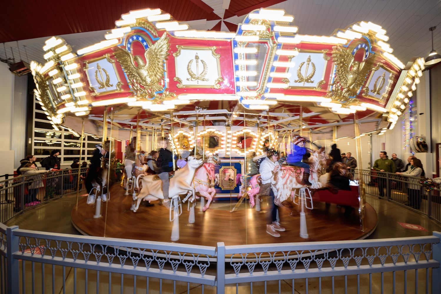 PHOTOS: Barnabe's Buckeye Tree Lighting Ceremony at Young's Jersey Dairy