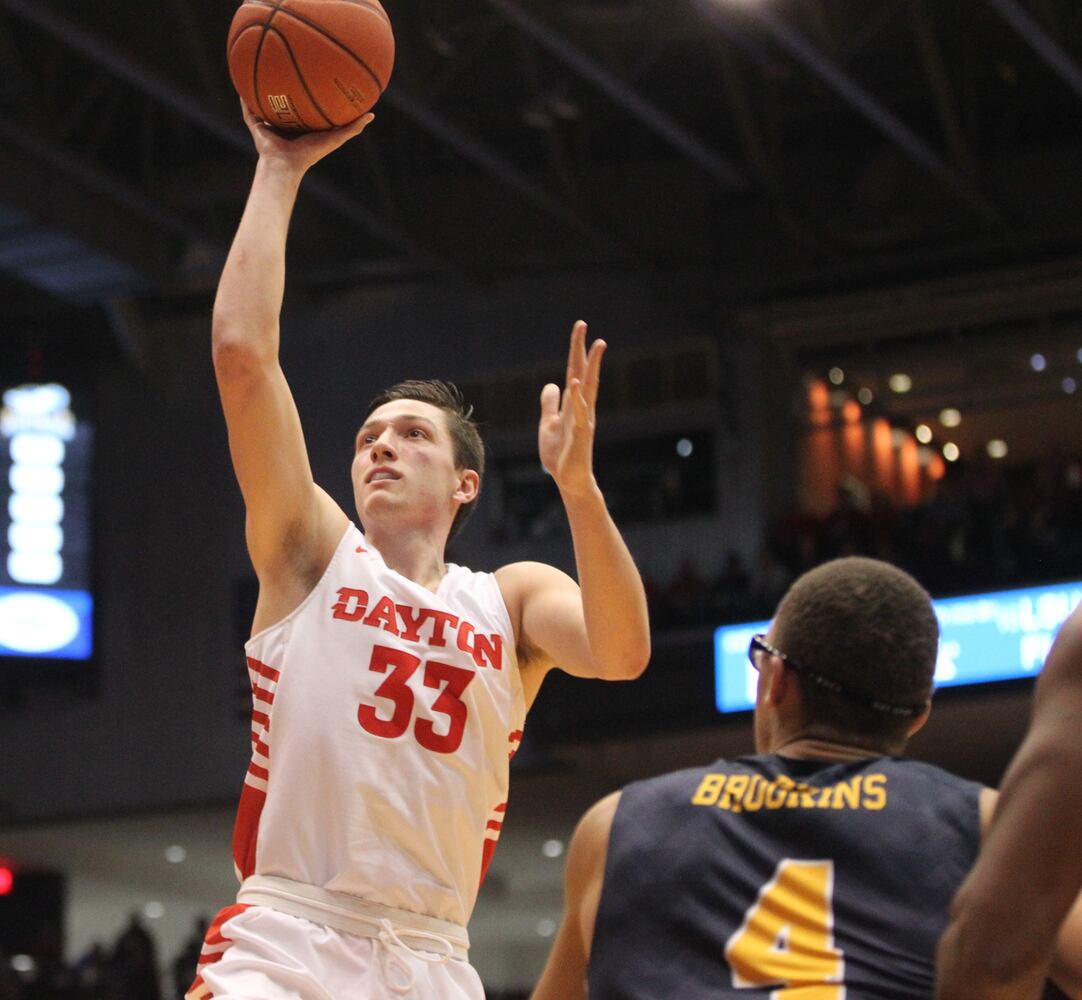 Twenty photos: Dayton Flyers vs. La Salle