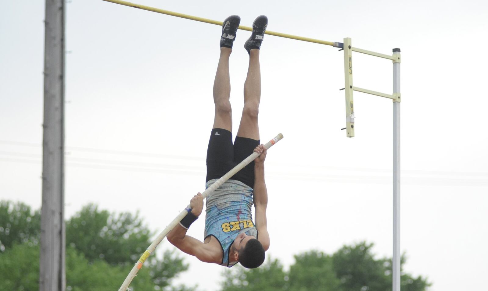 Centerville junior Yariel Soto won the pole vault in the D-I district track and field meet at Wayne on Wed., May 16, 2018. MARC PENDLETON / STAFF