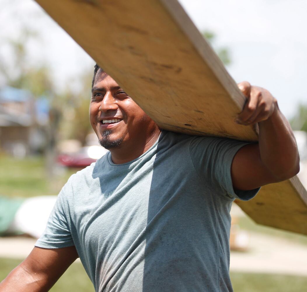 PHOTOS: Temperatures soar into the 90s