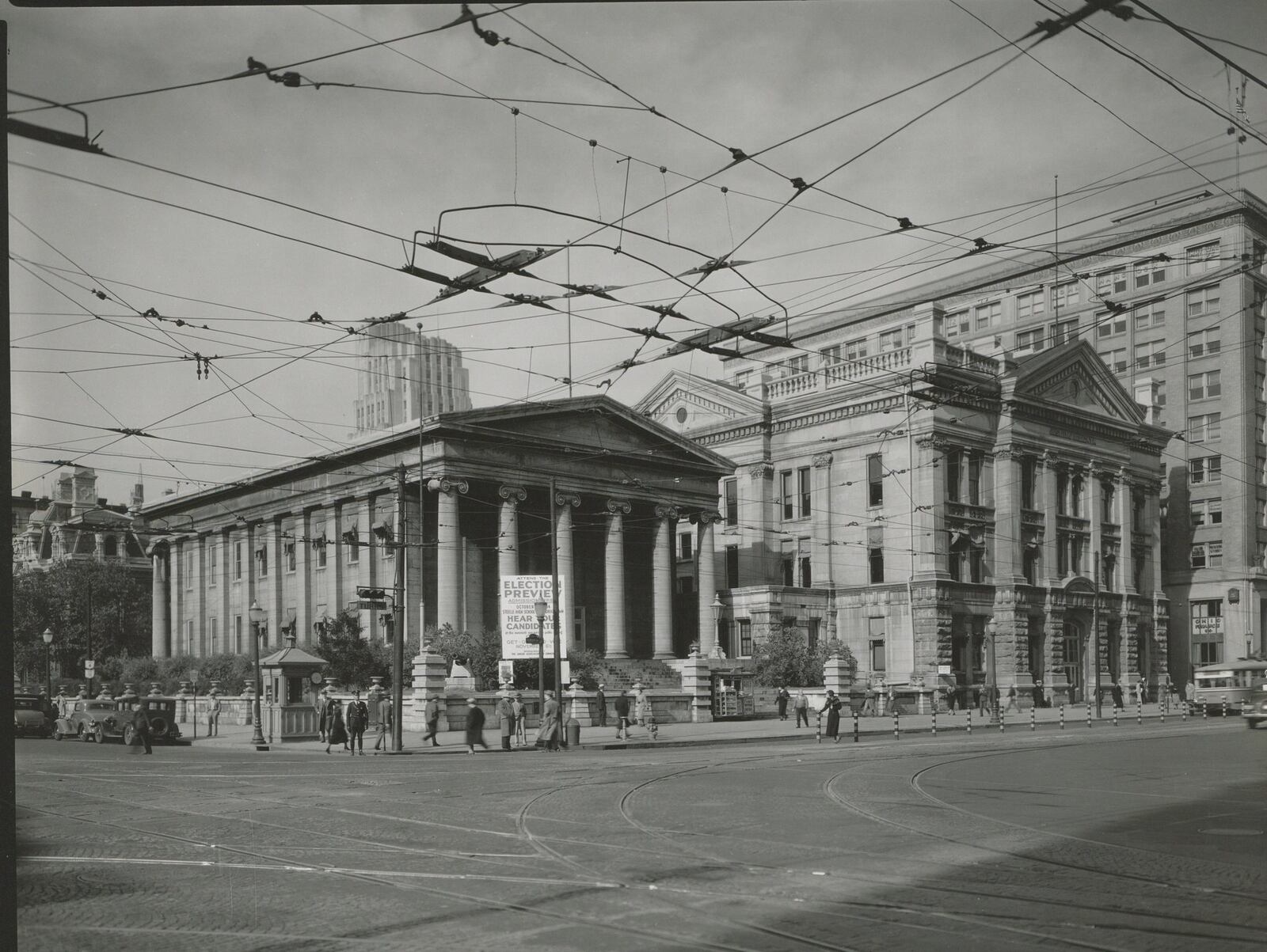 Old and New Court Houses, Corner of Third and Main Streets, early 20th century, gelatin silver print. Dayton Art Institute. On loan from Cristina and Ren Egbert