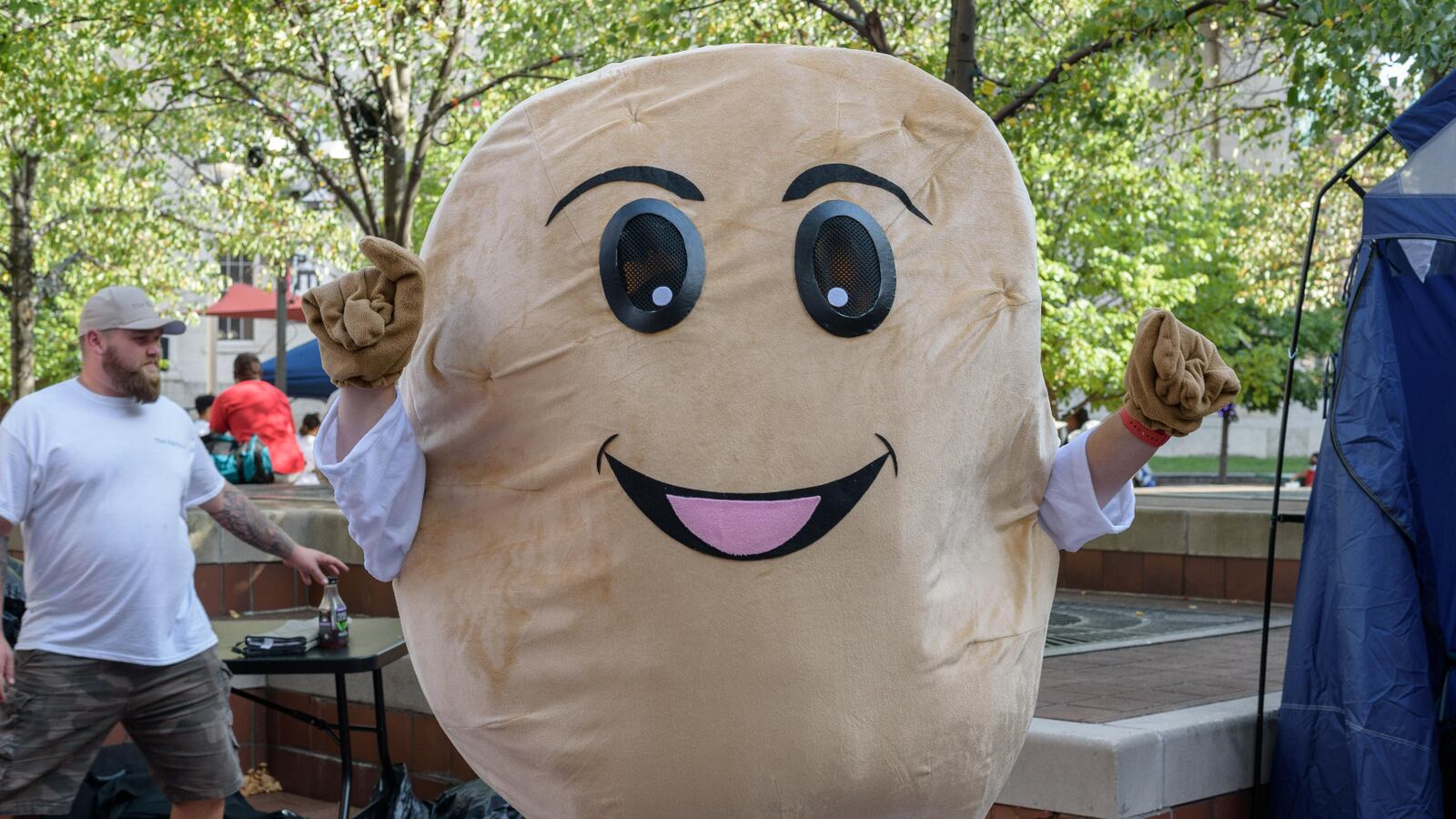 The second annual Potatoes N’ Such: Dayton Potato Festival returns to Courthouse Square in Dayton on Saturday, Aug. 13, with area food purveyors offering different dishes featuring the versatile spud.
TOM GILLIAM / CONTRIBUTING PHOTOGRAPHER