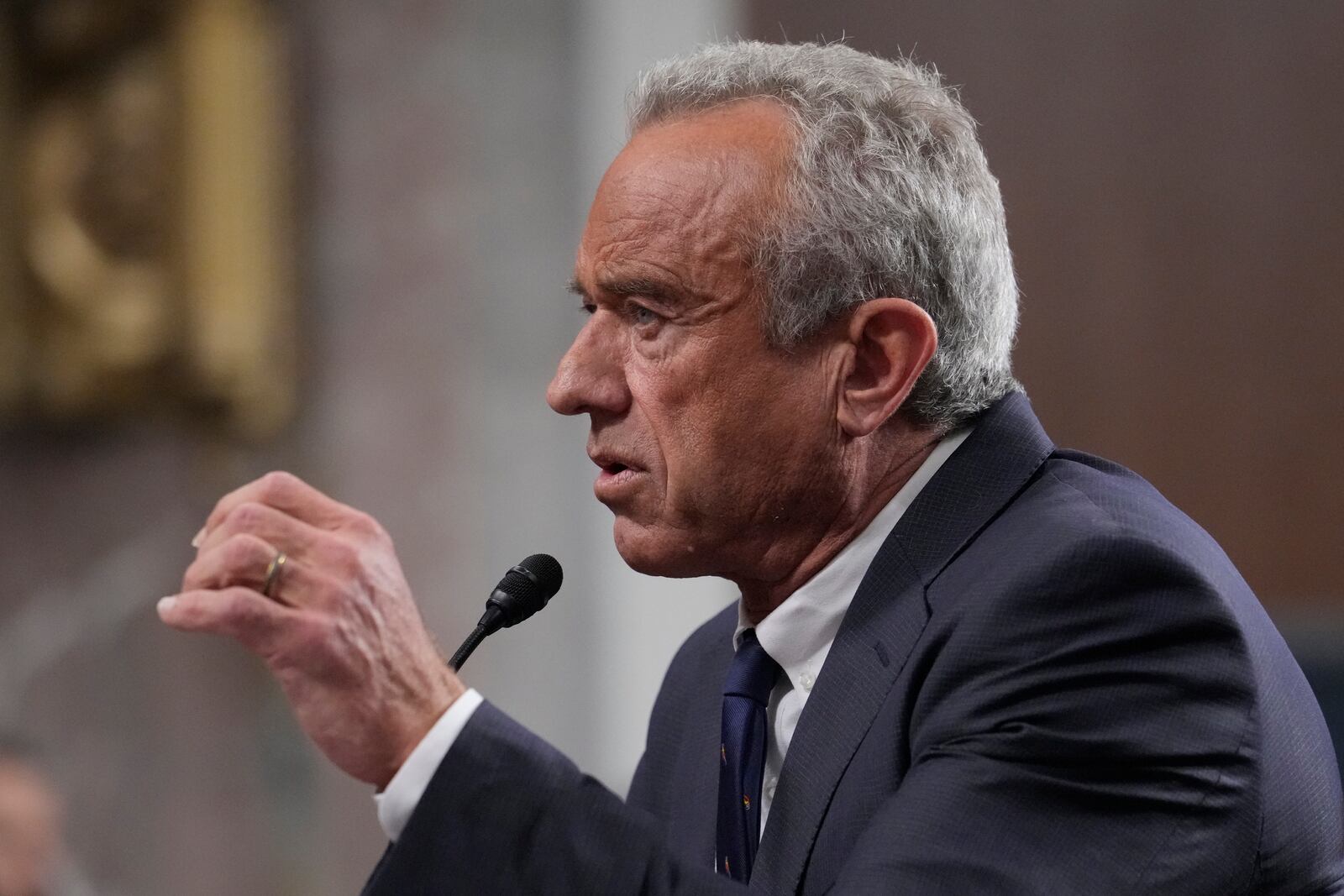 Robert F. Kennedy Jr., President Donald Trump's choice to be Secretary of Health and Human Services, appears before the Senate Finance Committee for his confirmation hearing at the Capitol in Washington, Wednesday, Jan. 29, 2025. (AP Photo/J. Scott Applewhite)