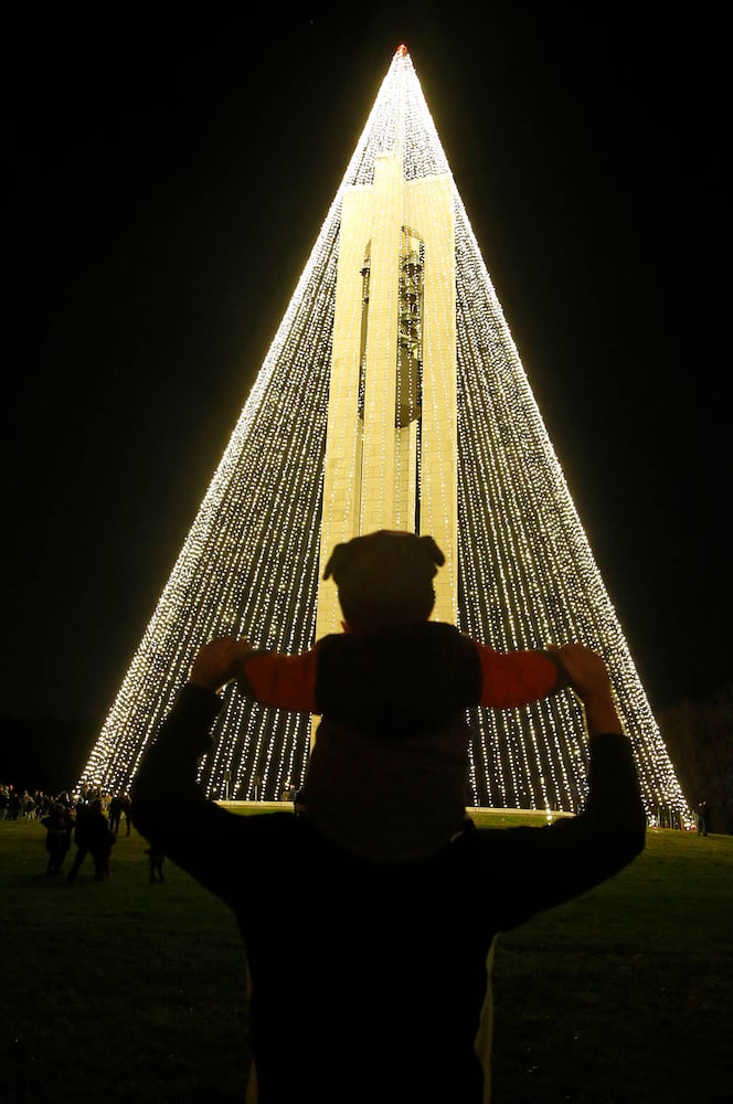 Carillon Christmas Tree